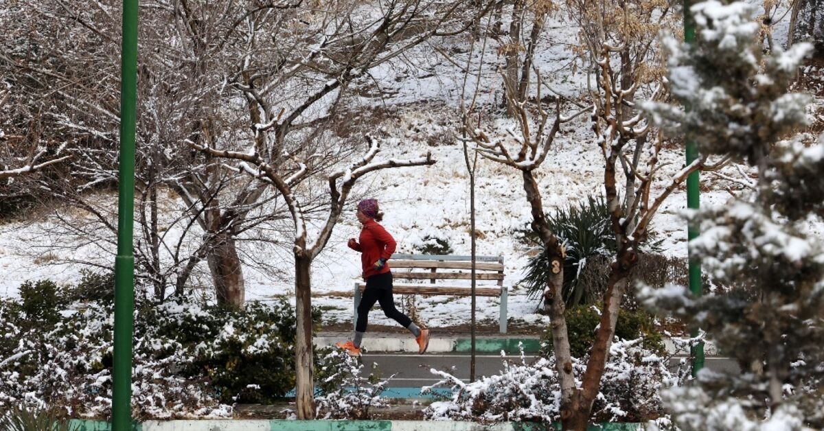 iranian-schools-and-offices-shut-as-cold-snap-bites