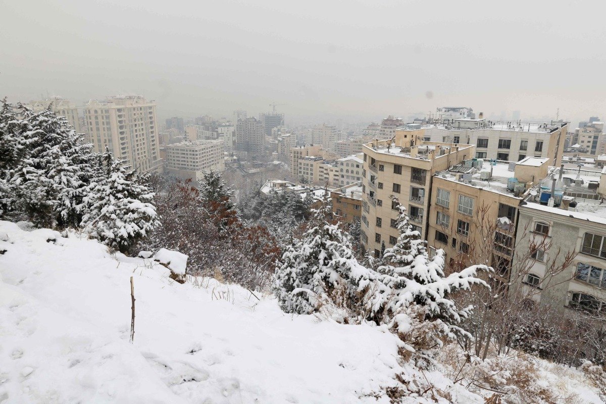 iranian-schools-and-offices-shut-as-cold-snap-bites