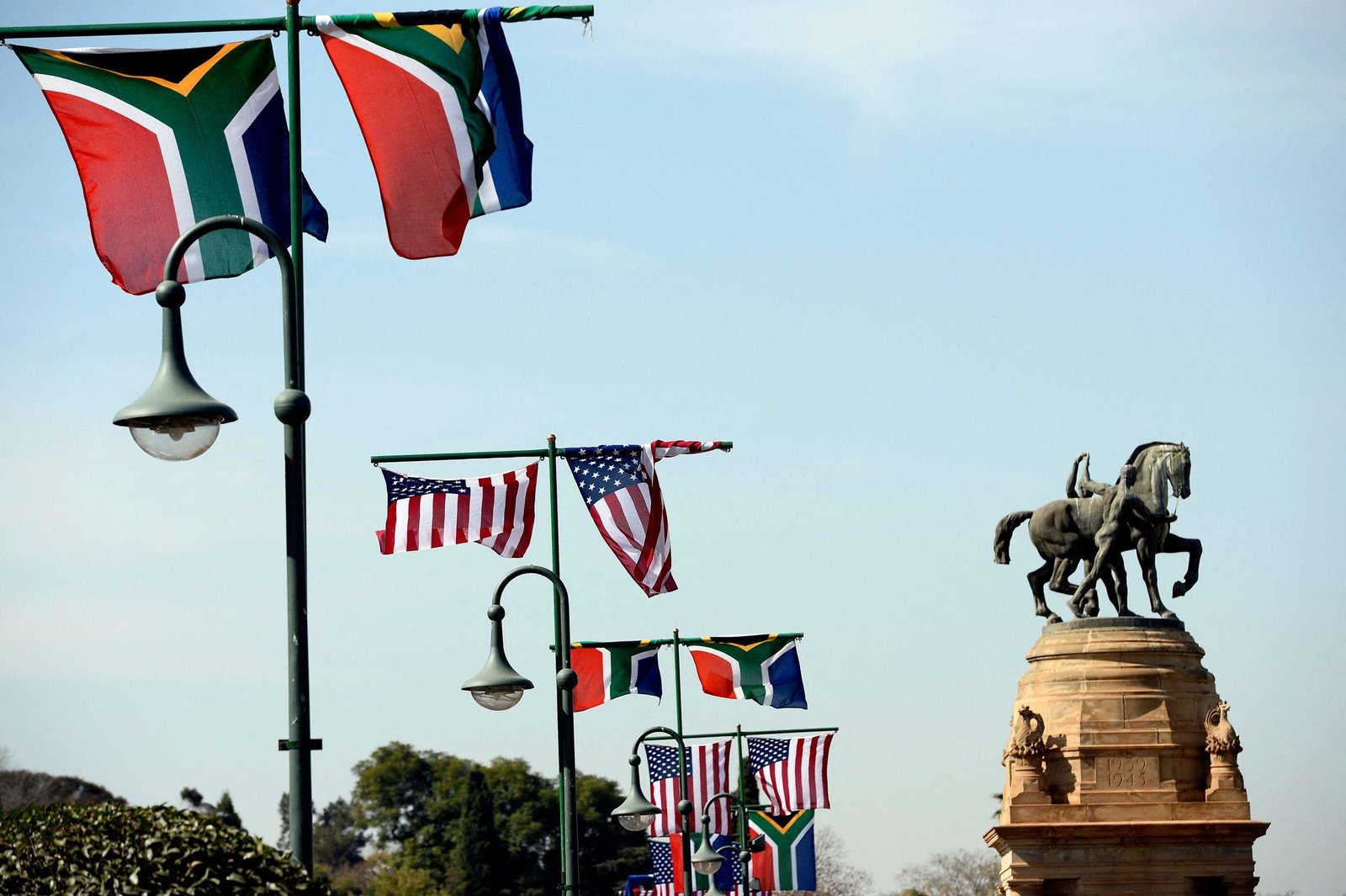 trump,-south-africa-in-growing-row-over-hotly-contested-land-law,-country’s-deals-with-us-foes