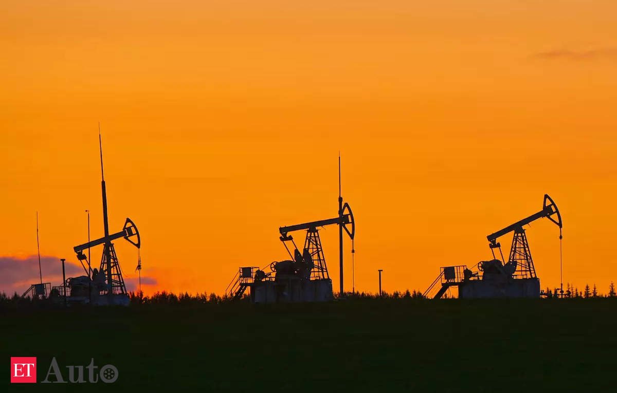 oil-climbs-as-investors-weigh-new-us-tariffs