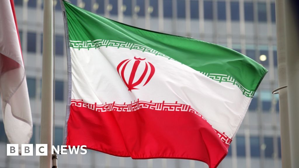 two-british-nationals-detained-in-iran