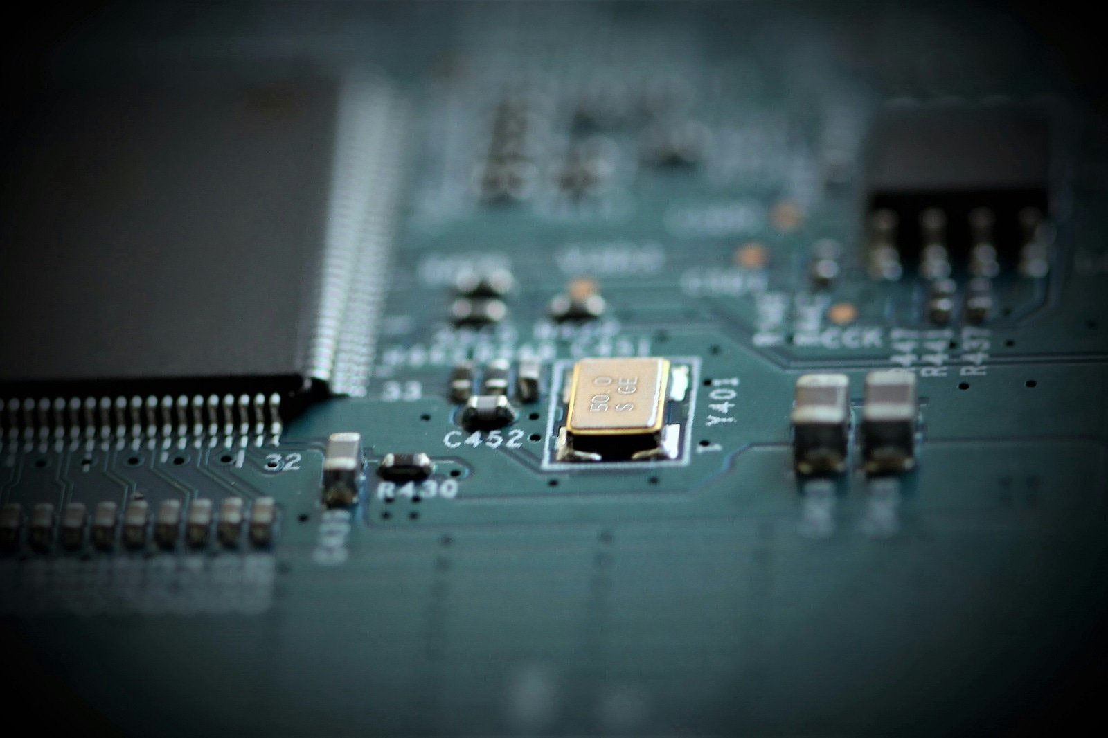 us-restriction-is-chipping-away-asean’s-semiconductor-future