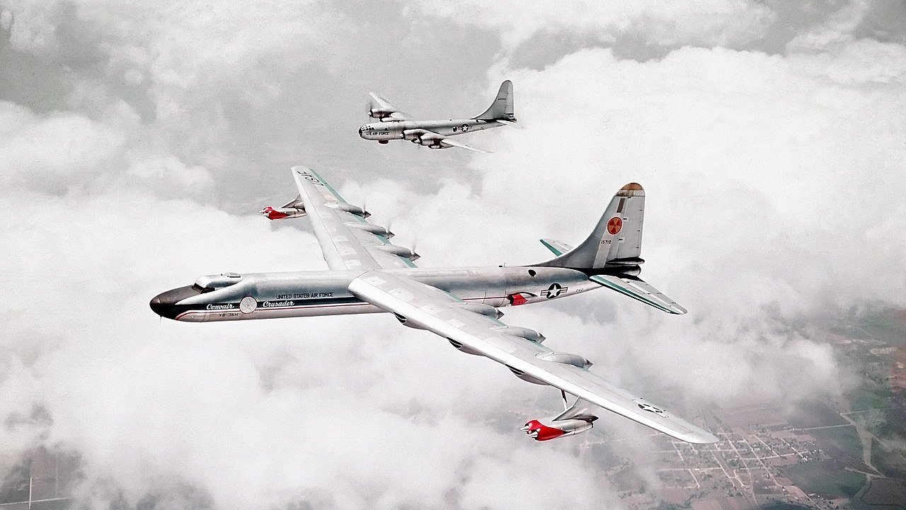 a-nuclear-powered-flying-aircraft-carrier?-the-us.-military-designed-one