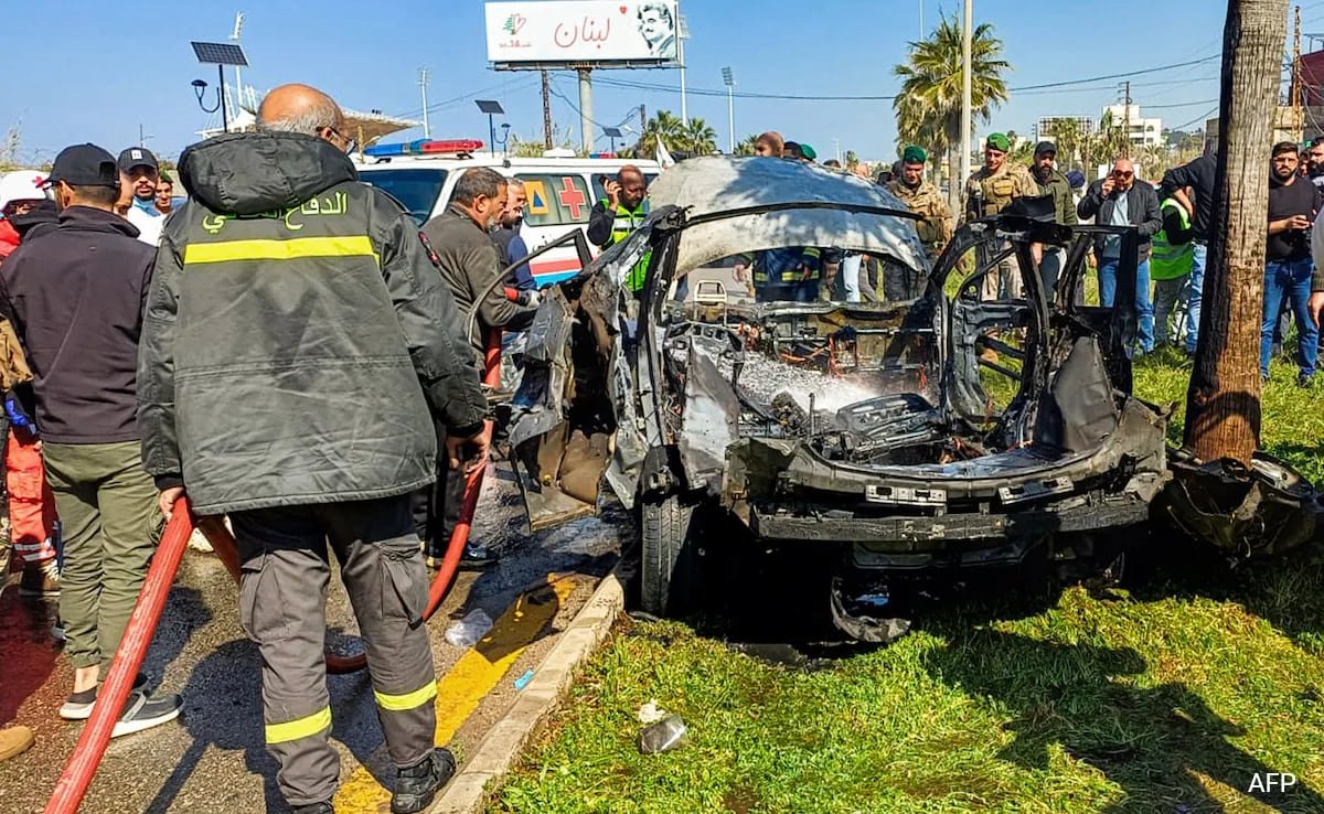 israel-army-says-killed-hamas-commander-in-lebanon-air-strike