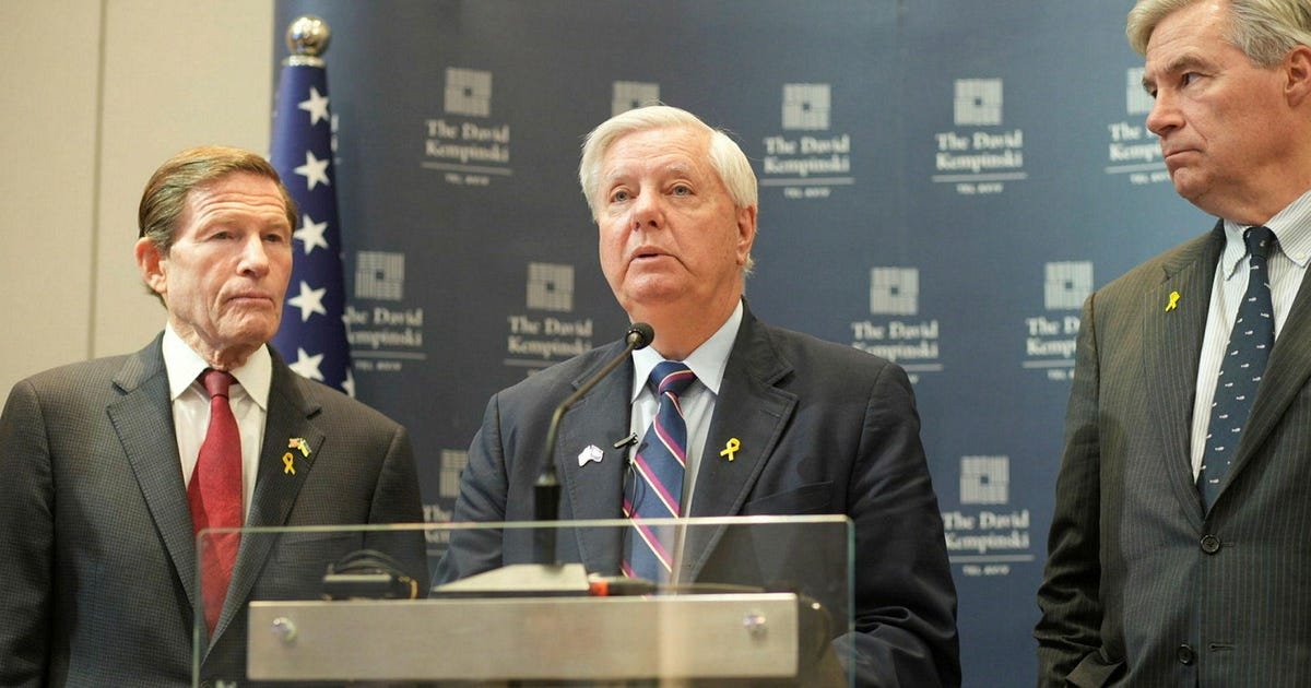 democratic-senator-slams-trump-gaza-plan;-lindsey-graham:-‘no-appetite’-for-us.-takeover