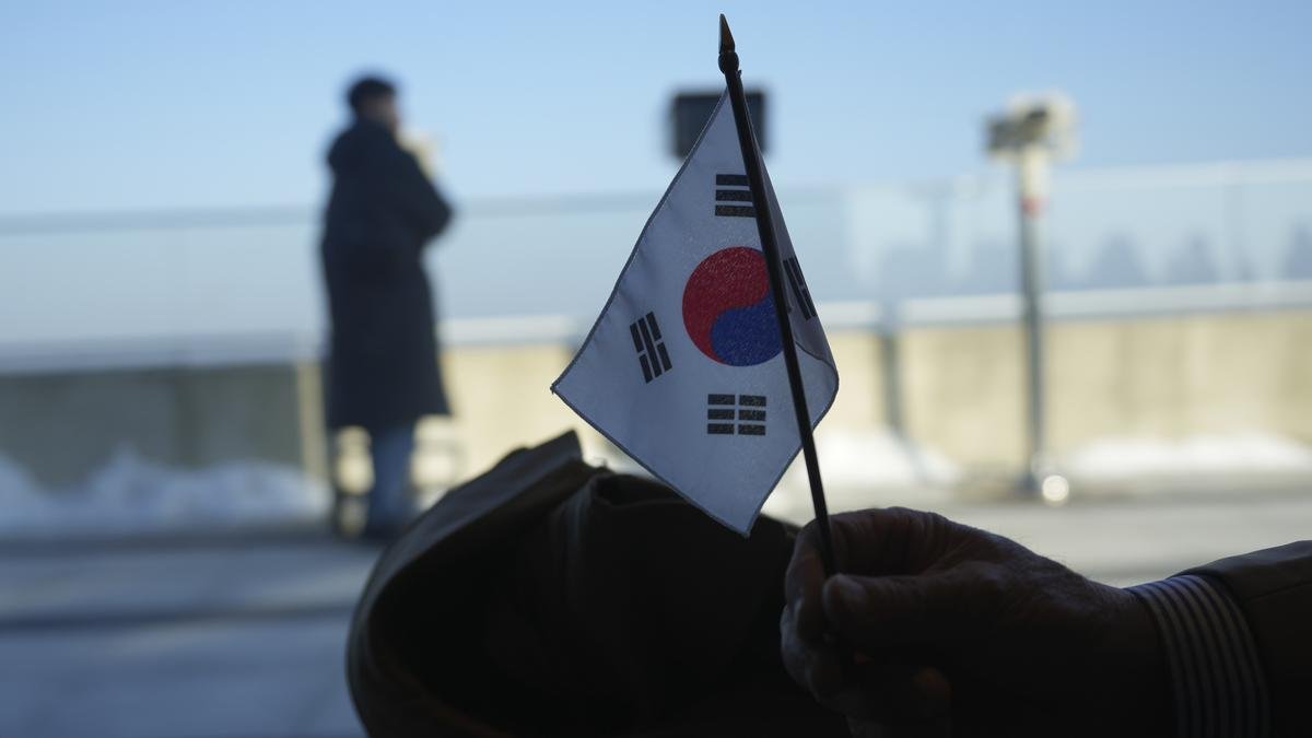 south-korea-aims-to-secure-10,000-gpus-for-national-ai-computing-centre