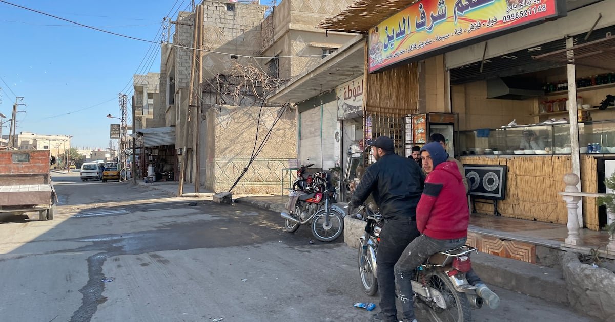 hayat-tahrir-al-sham-aims-for-precise-control-in-post-assad-syria