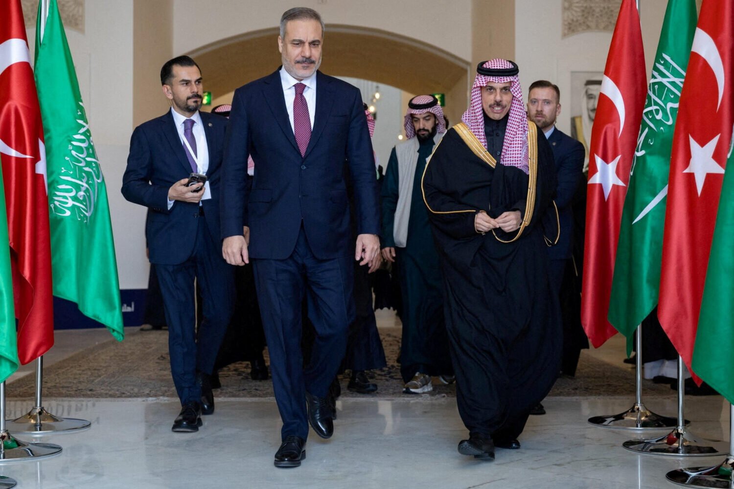 syria’s-rebuilding-is-bringing-us-partners-turkey-and-saudi-arabia-closer-together