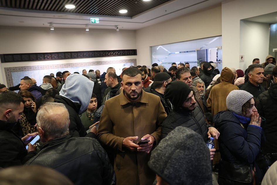 gaza-truce-gravely-endangered-after-israel’s-prisoner-delay,-says-hamas