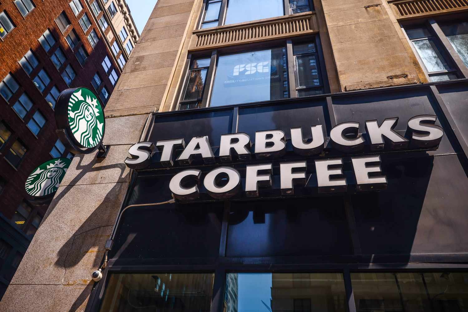 starbucks-to-cut-1,100-corporate-employees-in-move-toward-‘smaller,-more-nimble’-teams