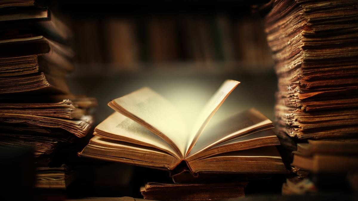 savarkar’s-words,-international-booker-prize-buzz,-book-on-golwalkar-and-more