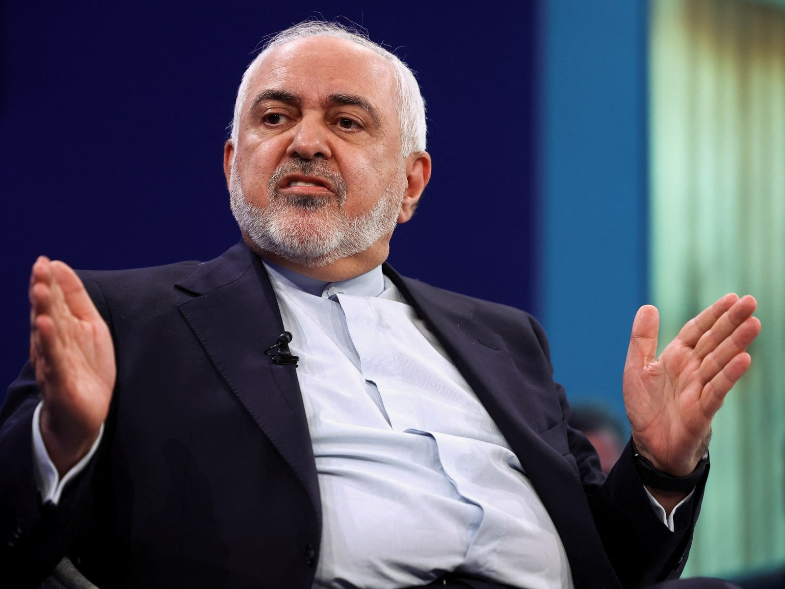 iran’s-zarif-resigns-amid-political-wrangling-over-economic-woes