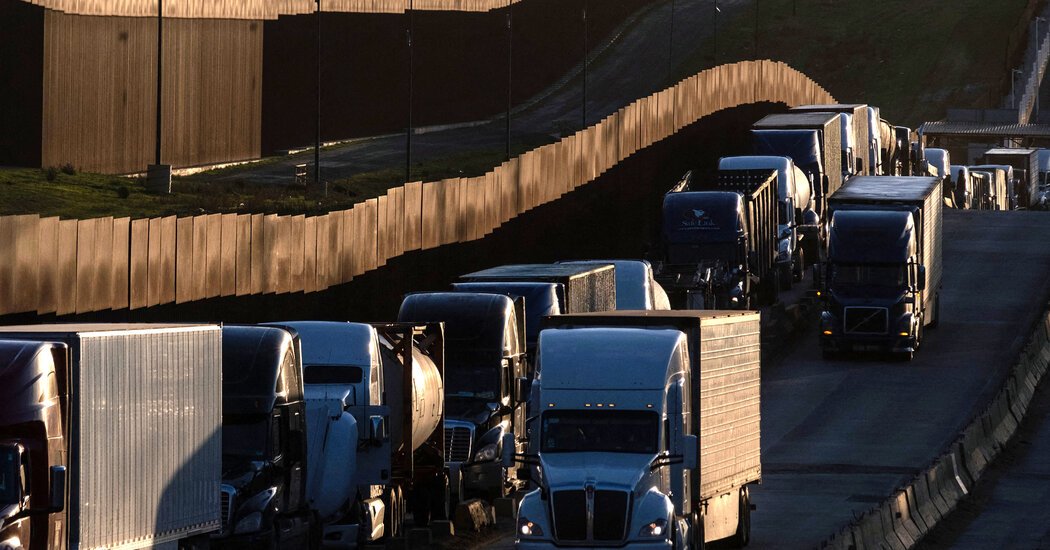 trump-delayed-most-new-tariffs-on-canada-and-mexico