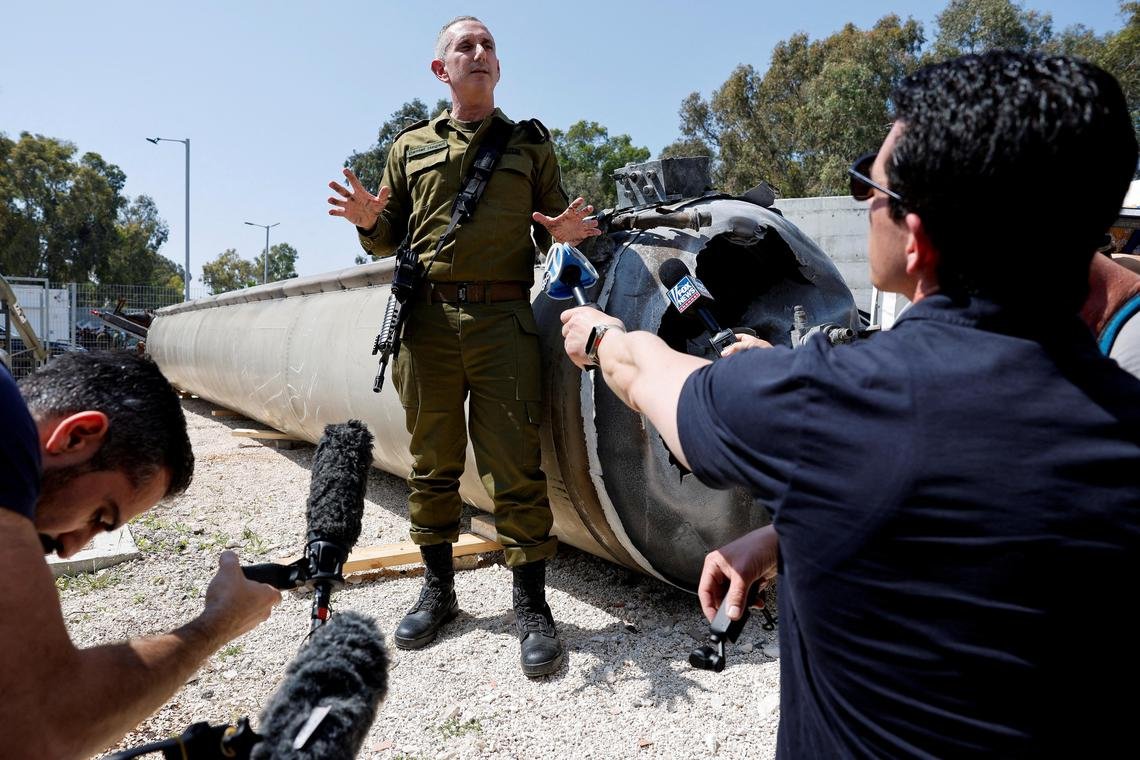 israel-army-spokesman-daniel-hagari,-face-of-gaza-war-effort,-to-retire