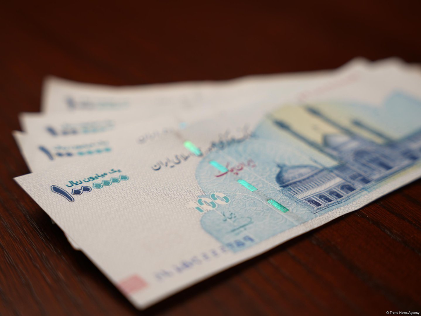 iran-releases-currency-exchange-rates-for-march-8