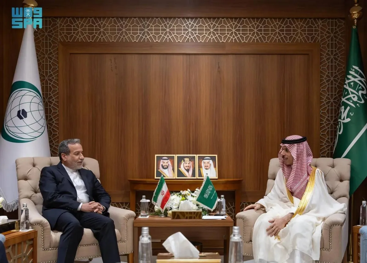 saudi-foreign-minister-meets-with-iranian-counterpart