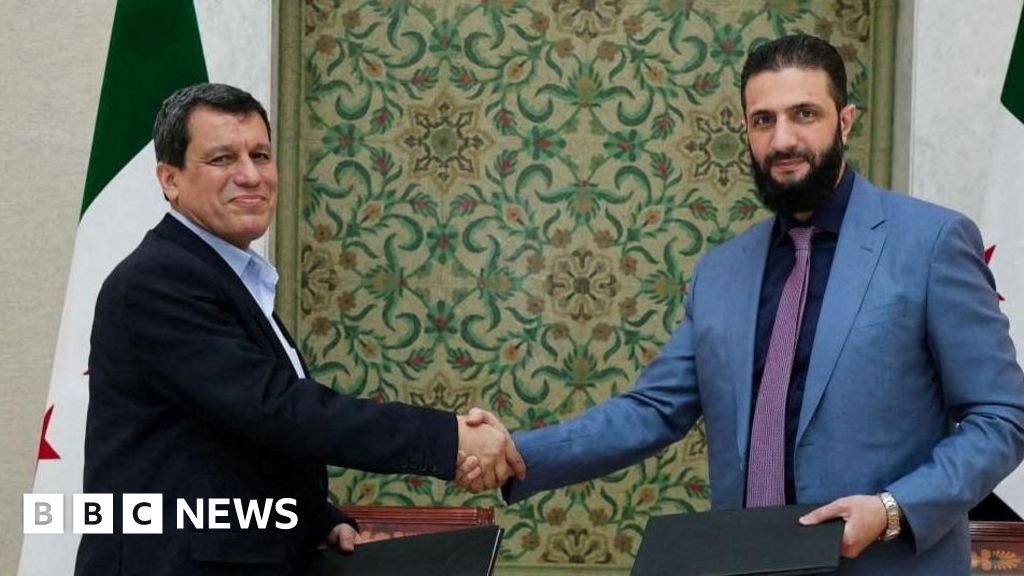 kurdish-led-sdf-agrees-to-integrate-with-syrian-government-forces