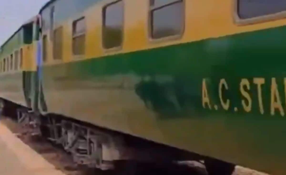 dozens-freed,-hundreds-still-held-hostage-as-rebels-hijack-train-in-pakistan