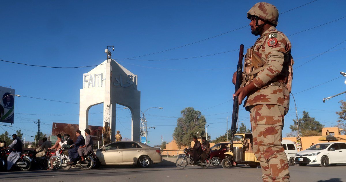 pakistani-security-officers-killed-in-blast-claimed-by-baloch-separatists
