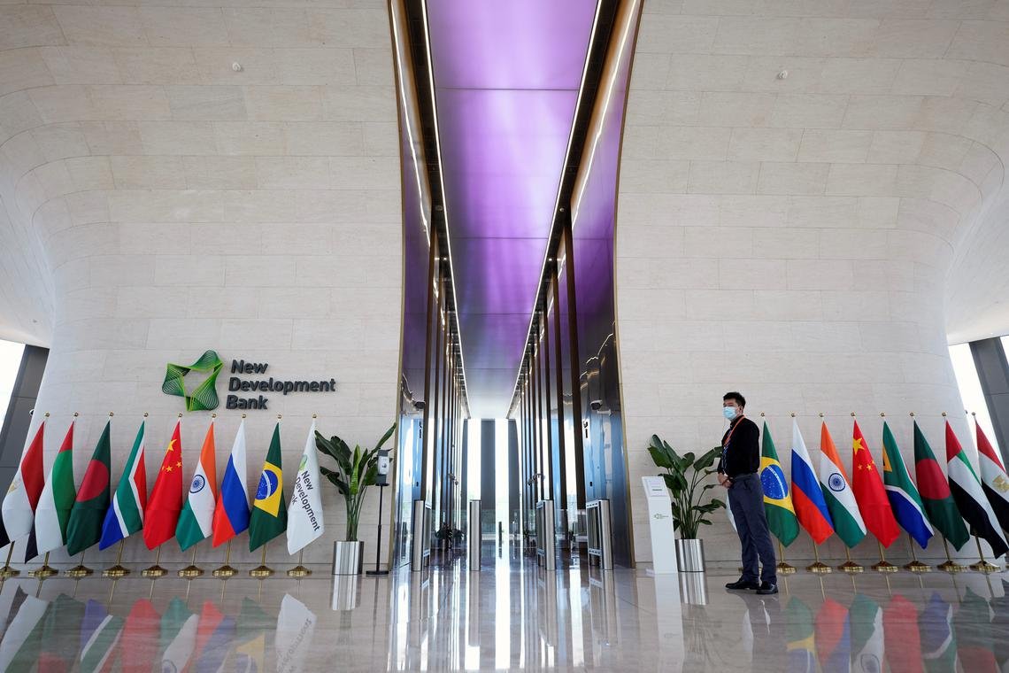 indonesia-to-join-brics’-new-development-bank,-president-prabowo-says