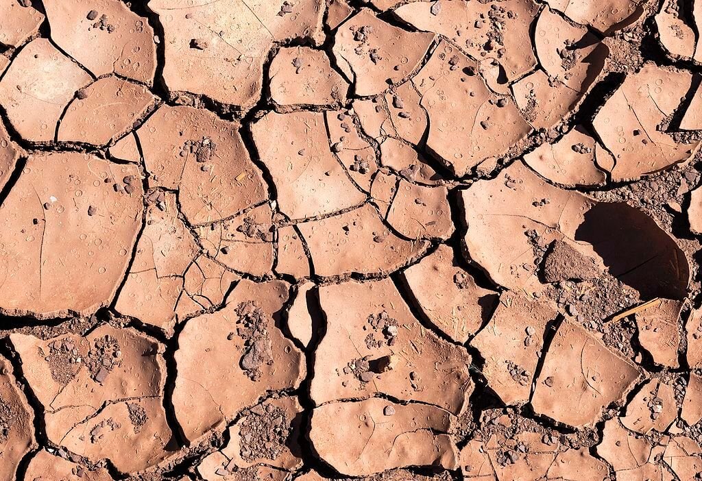no-easy-solutions-for-iran’s-water-shortages-and-power-outages