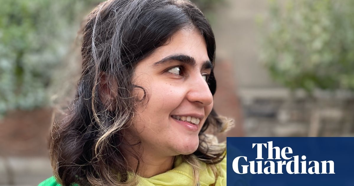 the-evin-prison-bakers’-club-by-sepideh-gholian-review-–-like-no-recipe-book-you’ve-ever-read