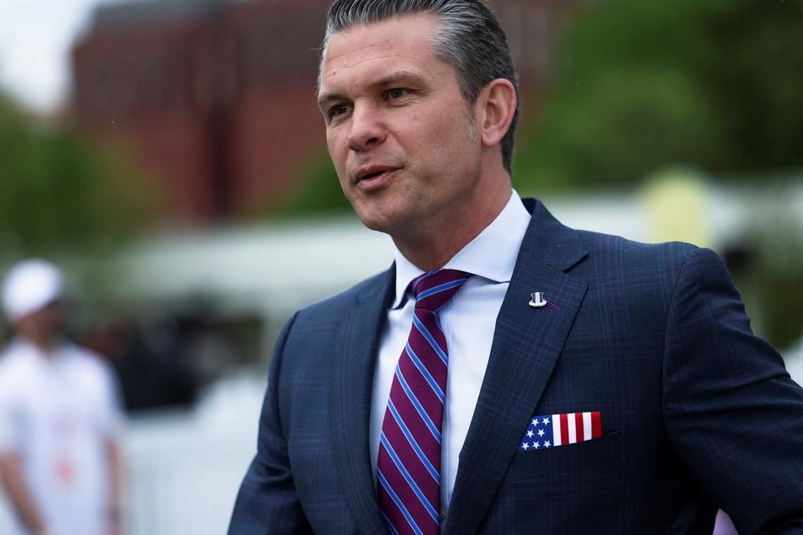 trump-stands-behind-hegseth-after-attack-plans-shared-in-second-signal-chat,-white-house-says