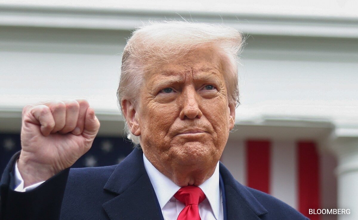 ‘welcome-to-thunderdome’:-inside-100-days-of-donald-trump-in-office