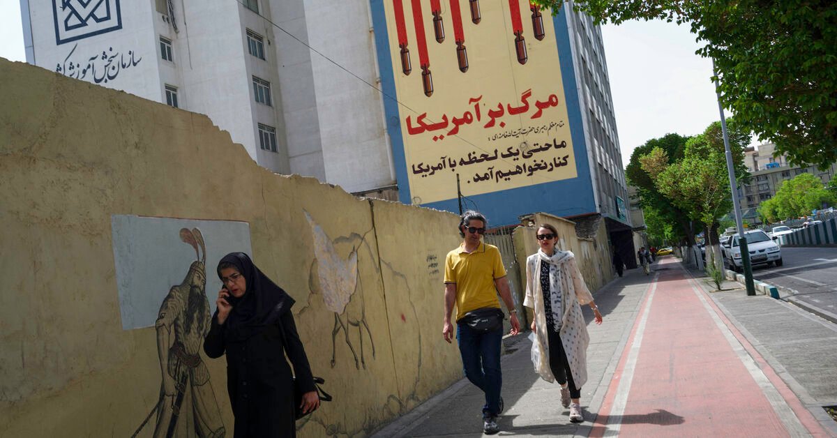 ‘out-of-loop’:-israel-increasingly-fears-being-blindsided-by-a-trump-iran-deal