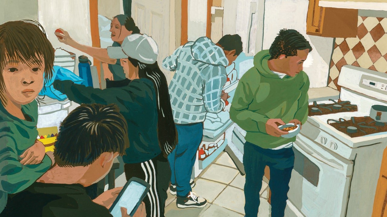 twelve-migrants-sharing-a-queens-apartment
