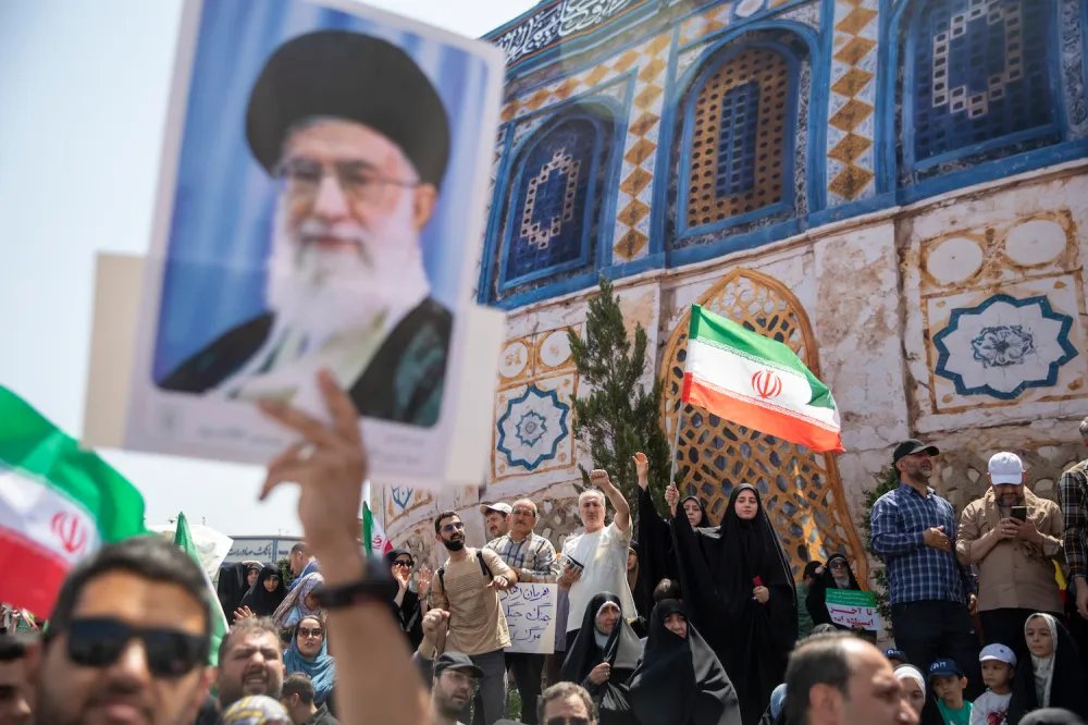 how-the-us.-locked-itself-into-a-regime-change-war