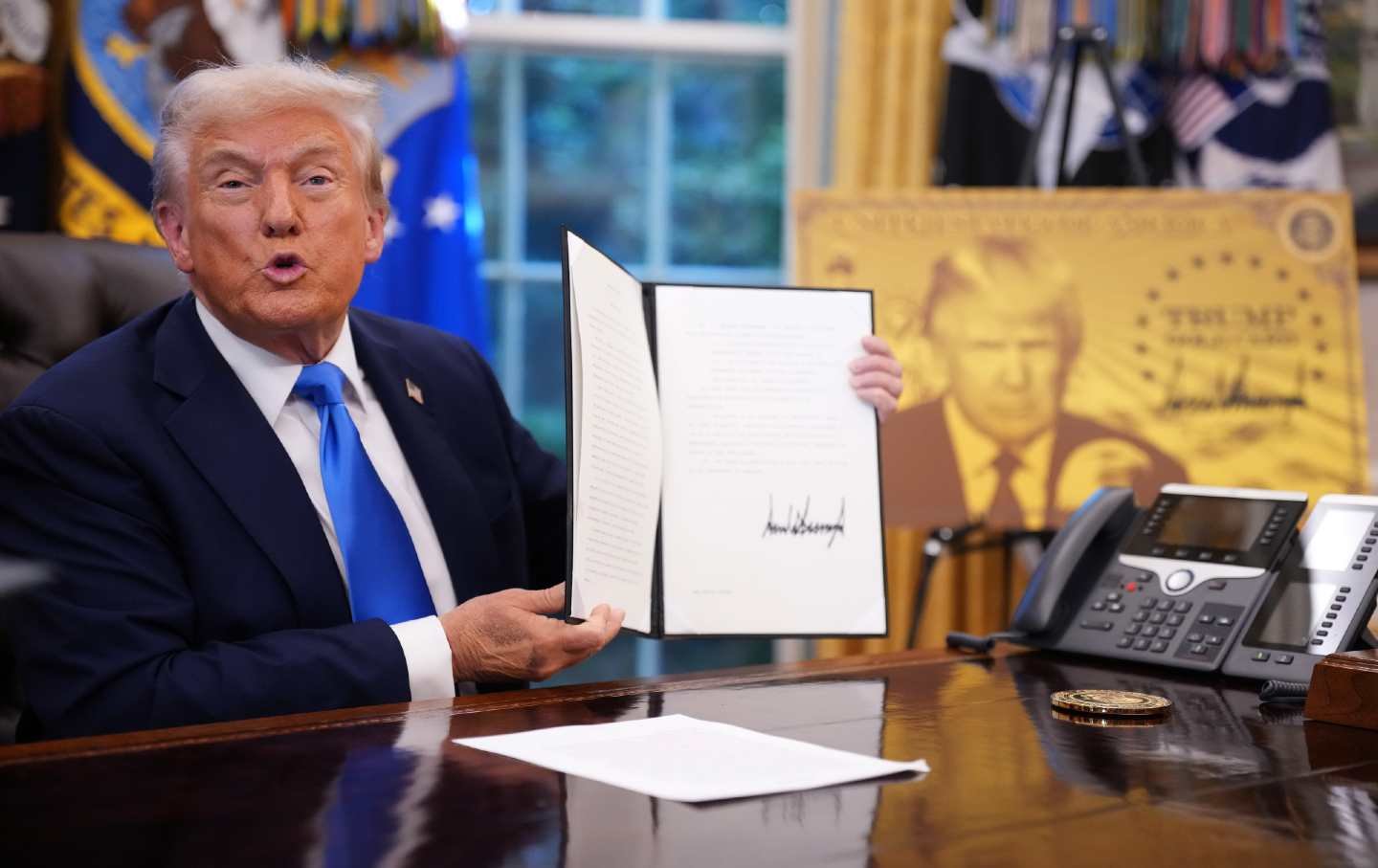 the-alternate-universe-version-of-trump’s-executive-putsch